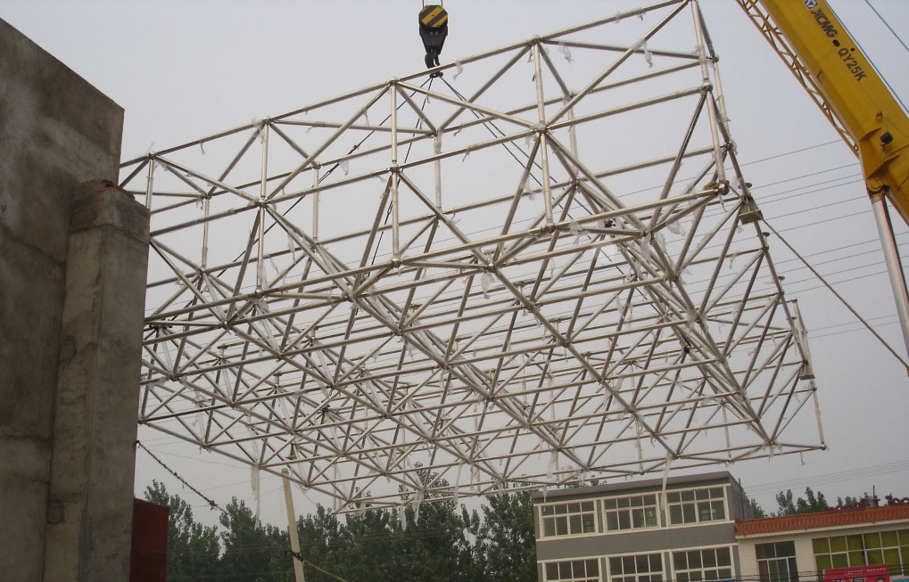 贵阳不锈钢门头网架安装